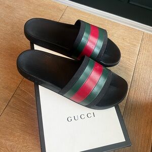 Mens Gucci slides